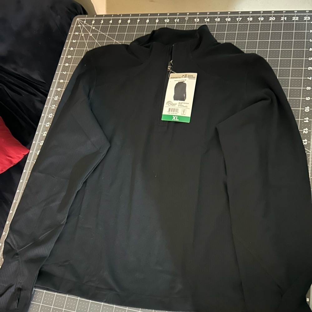 Mondetta Women's Black Turtleneck Sweater